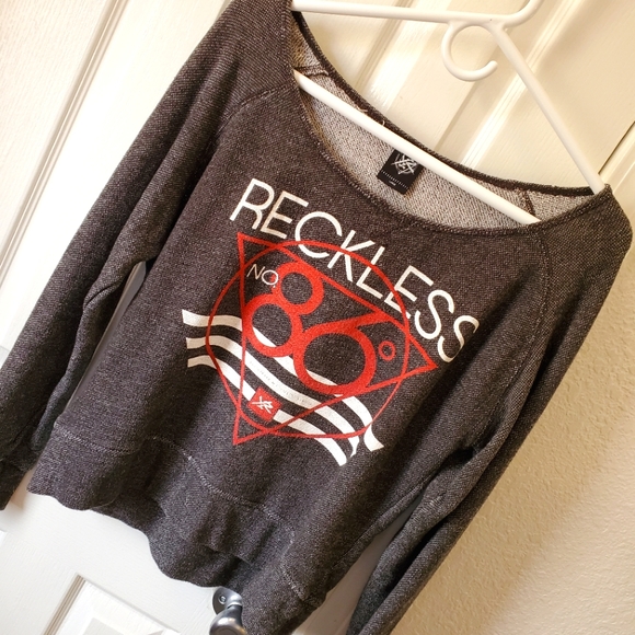 Vintage Young & Reckless Sweatshirt - Picture 1 of 7